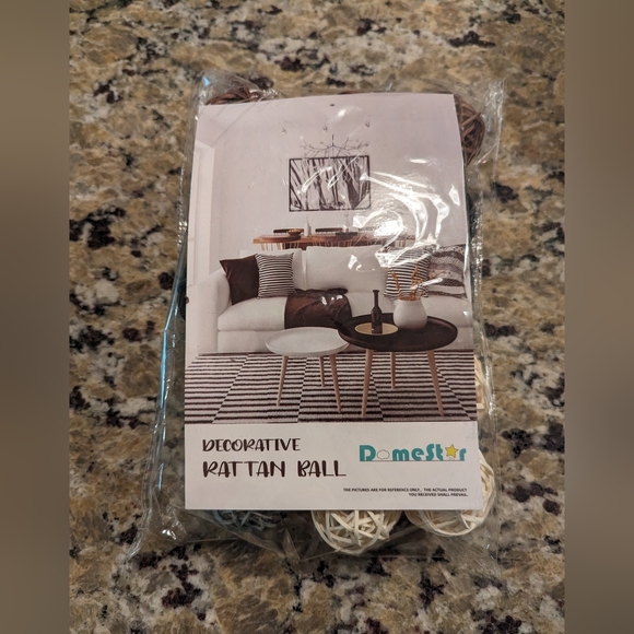 BNWT Decorative Rattan Ball Set - 24 Piece - Picture 1 of 2